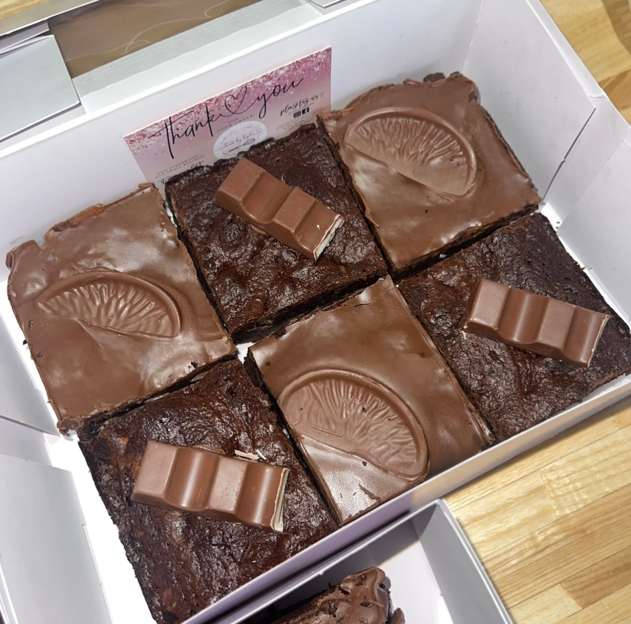 2 Flavour brownie box